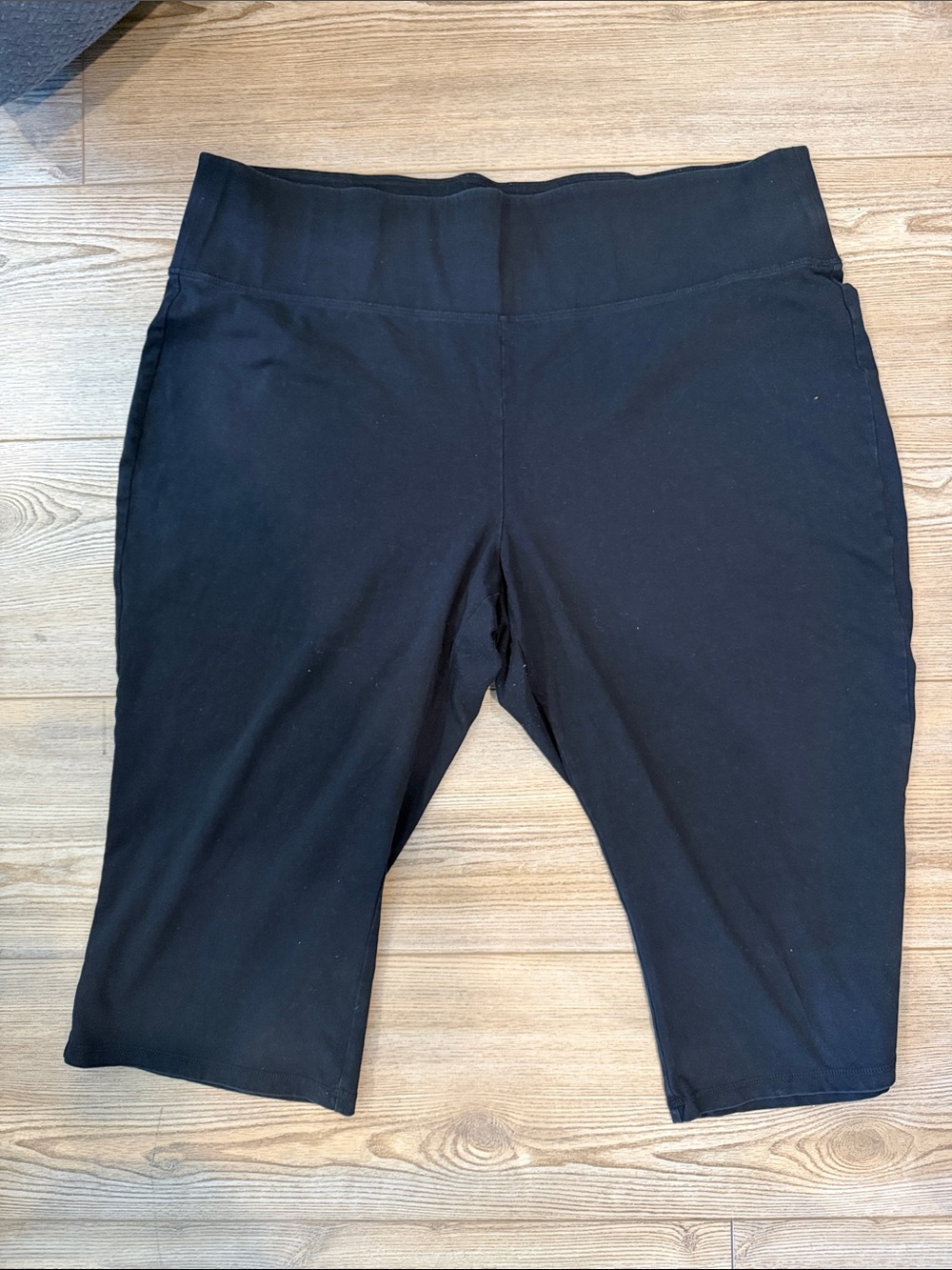 Livi Active Black High-Waist Bike Shorts